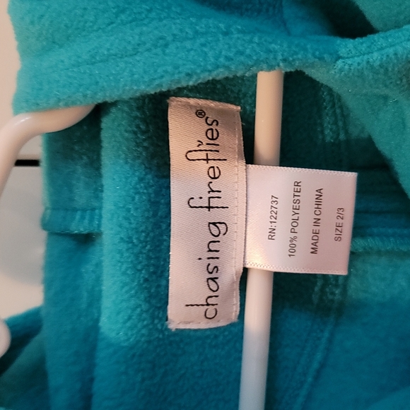 Chasing Fireflies Hooded Fleece Cape with Pockets - Picture 4 of 6